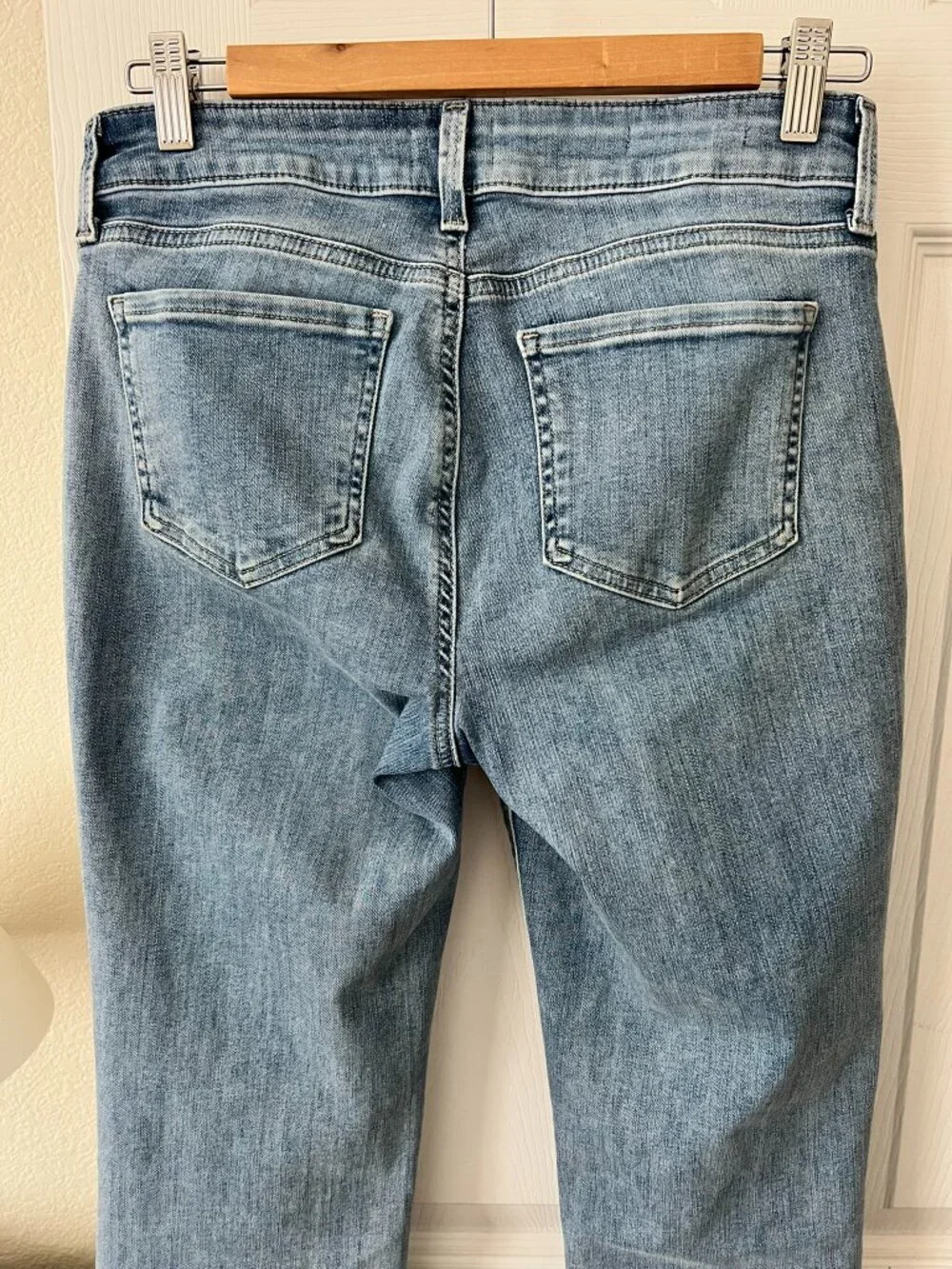 NYDJ Straight Leg Jeans in Light Wash Blue - Picture 9 of 12